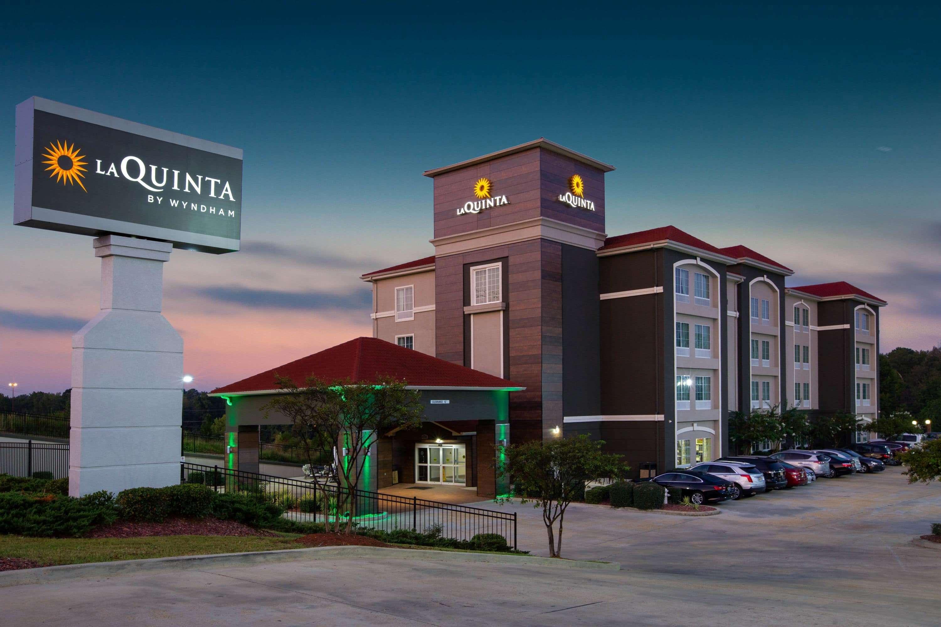 Hotel La Quinta By Wyndham Tupelo Exterior foto